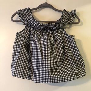 Crop top shoulder straps